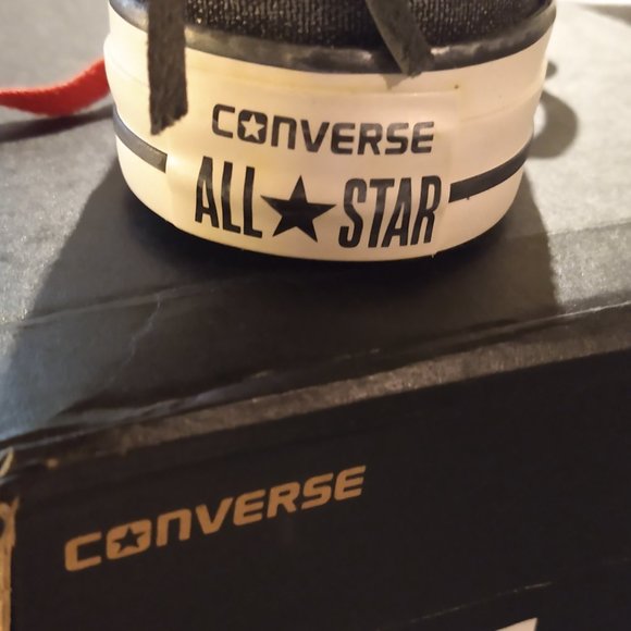 Authentic Converse Women's Size 6.5 - Picture 10 of 10